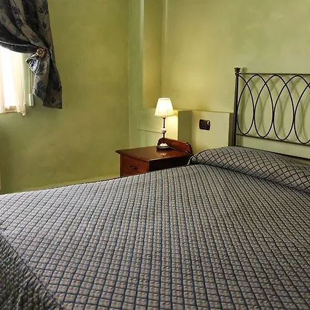 Castello Montegiove Hotel Fano
