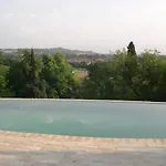 Castello Montegiove 4*