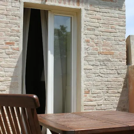 Castello Montegiove 4* Фано