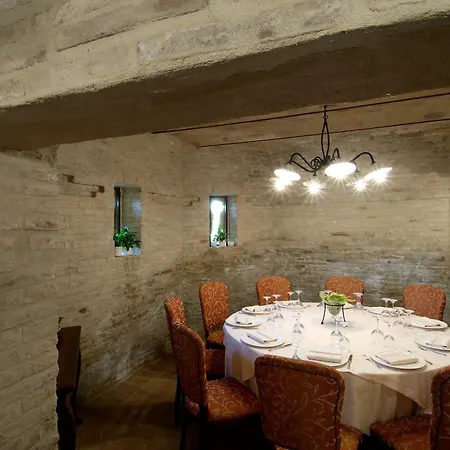 Castello Montegiove Fano (Pesaro and Urbino)