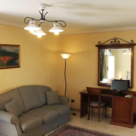 Hotel Castello Montegiove Fano (Pesaro and Urbino)