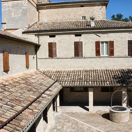 فندق Castello Montegiove