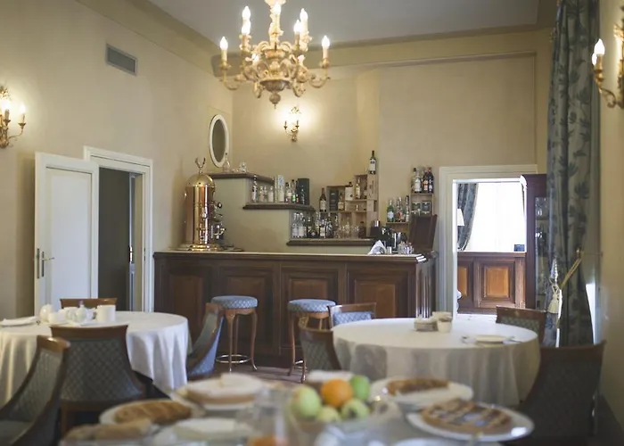 Hotel Castello Montegiove 4*