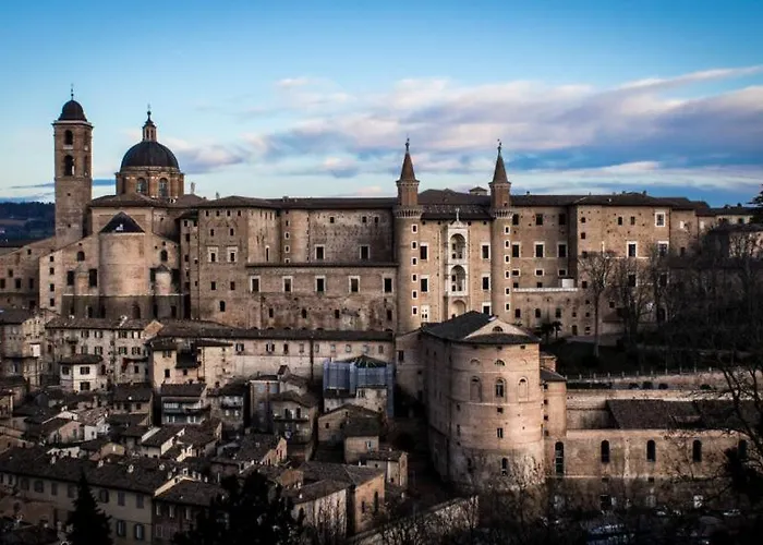 Castello Montegiove Hotel 4*